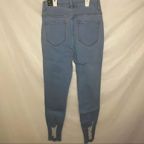 Fashion Nova Skinny Jeans Size 7 - Picture 2 of 5
